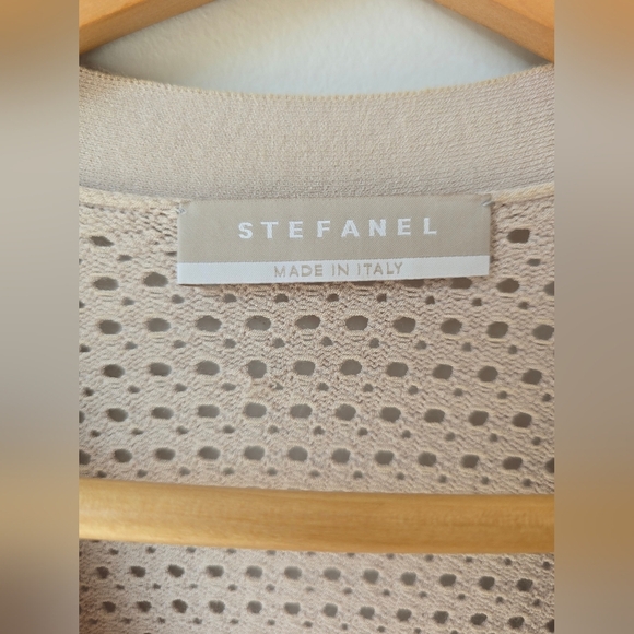 STEFANEL Italy Cream Beige Cardigan Sweater Knit Buttons Seamless Size S - Picture 3 of 5
